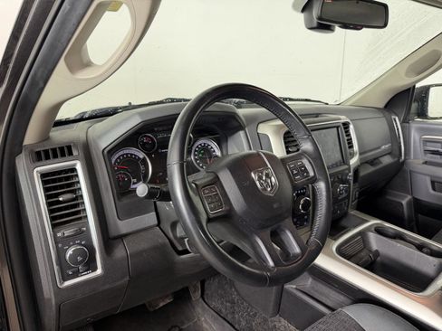 Used 2019 RAM 1500 Big Horn AWD/4WD image 15