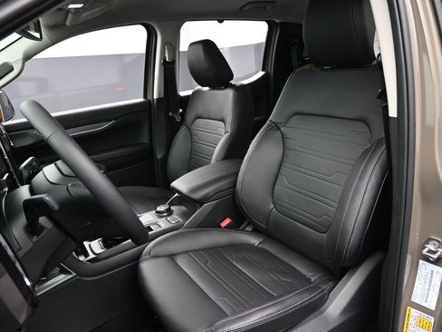 New 2025 Ford Ranger Lariat w/ Convenience Package image 22