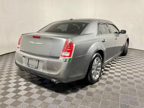 Used 2012 Chrysler 300 Limited RWD image 14