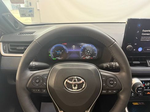 Used 2024 Toyota RAV4 XSE w/ Advanced Technology Package AWD/4WD image 12