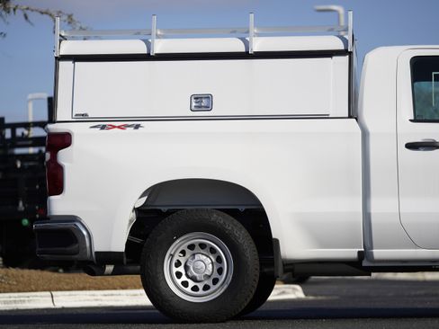 New 2024 Chevrolet Silverado 1500 W/T w/ WT Value Package image 5