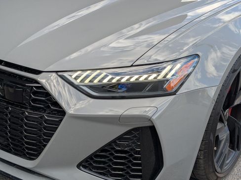 Used 2022 Audi RS 6 AWD/4WD image 9