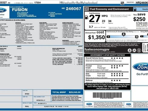 Used 2017 Ford Fusion SE w/ Fusion SE Technology Package FWD image 25