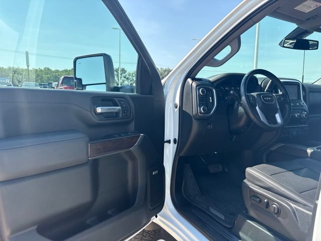 Used 2023 GMC Sierra 2500 SLT w/ SLT Premium Package AWD/4WD image 12