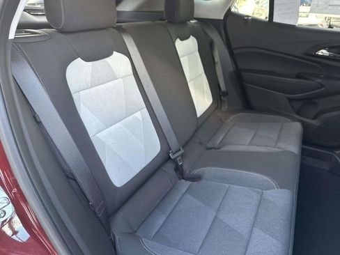 Used 2024 Chevrolet Trax LS w/ LS Convenience Package image 50