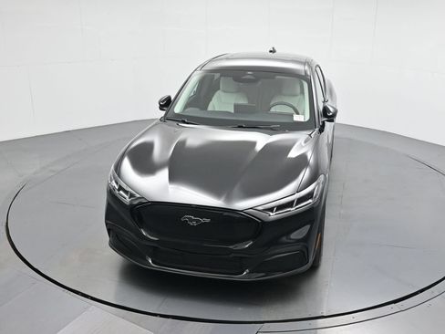 Certified 2025 Ford Mustang Mach-E Premium RWD image 38