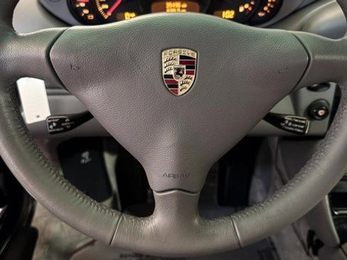 Used 2002 Porsche 911 Cabriolet image 9
