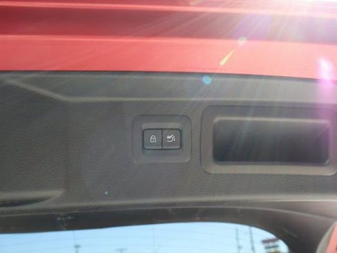 Used 2025 MAZDA CX-50 2.5 Hybrid w/ Preferred Pkg image 24