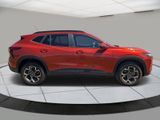 Used 2024 Chevrolet Trax LT w/ Driver Confidence Package image 6
