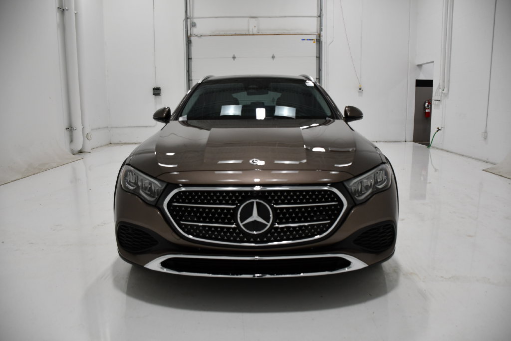 Used 2025 Mercedes-Benz E 450 4MATIC All-Terrain Wagon w/ Winter Package image 2