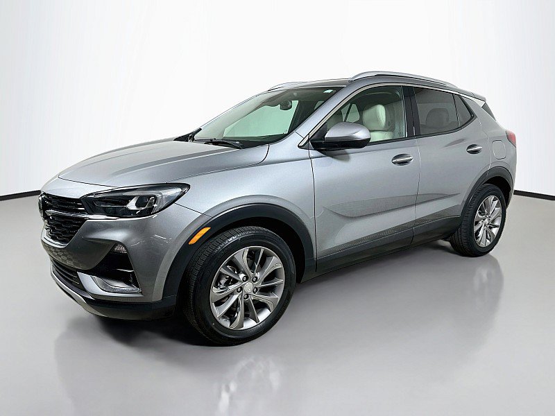 Used 2023 Buick Encore GX Essence w/ Experience Buick Package FWD image 3