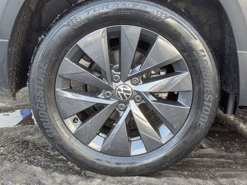Used 2022 Volkswagen Taos S AWD/4WD image 6