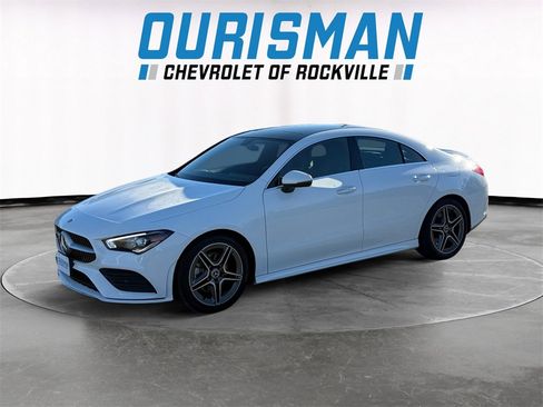 Used 2023 Mercedes-Benz CLA 250 4MATIC image 2