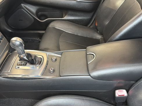 Used 2012 INFINITI G37 Journey w/ Premium Pkg RWD image 26