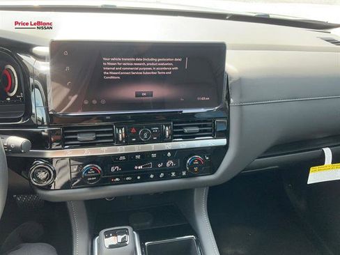 New 2026 Nissan Pathfinder SL w/ Cargo Package FWD image 27