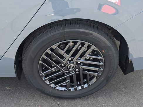 New 2026 Nissan Sentra SV image 7