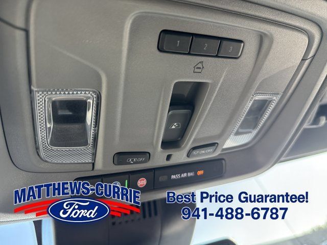 Used 2024 GMC Sierra 1500 SLT w/ SLT Premium Plus Package AWD/4WD image 25