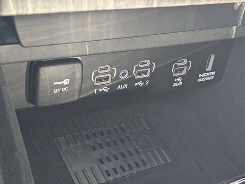 New 2026 Jeep Grand Wagoneer Summit w/ Rear Seat Video Group I AWD/4WD image 20