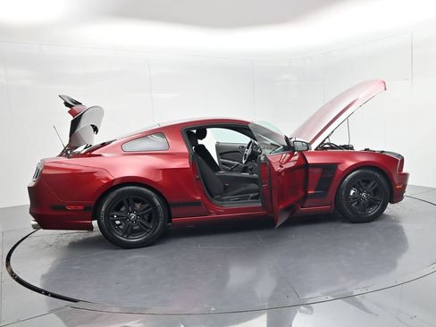 Used 2014 Ford Mustang Coupe RWD image 51