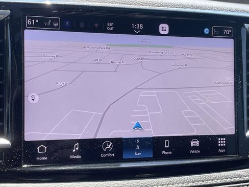 Used 2025 Chrysler Pacifica Limited FWD image 40