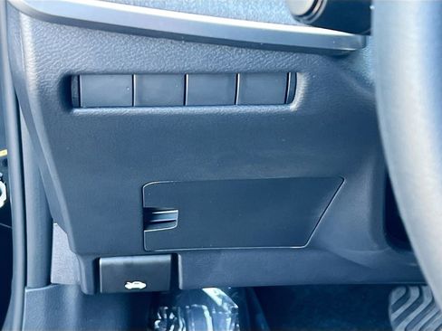 New 2025 Nissan Kicks SV image 10