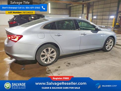 Used 2017 Chevrolet Malibu Premier w/ Driver Confidence Package image 4