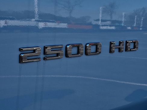 Used 2024 Chevrolet Silverado 2500 Custom w/ Custom Value Package image 29