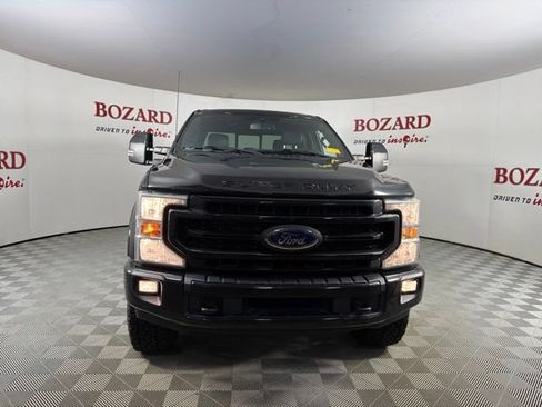 Used 2022 Ford F350 Lariat w/ Tremor Off-Road Package AWD/4WD image 2