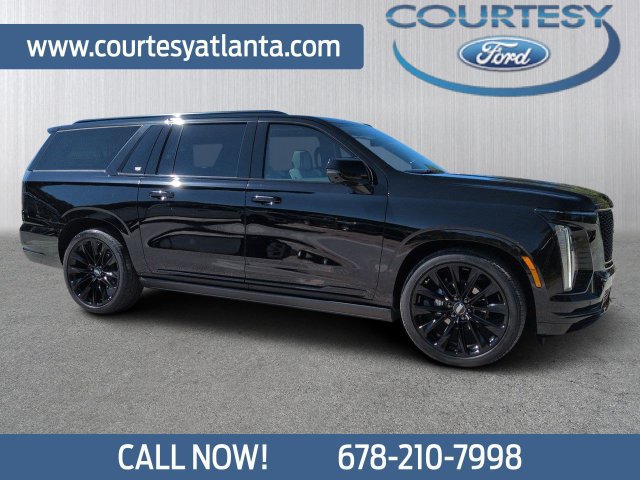 Used 2026 Cadillac Escalade ESV Platinum Sport w/ LPO, ONYX Package AWD/4WD image 1