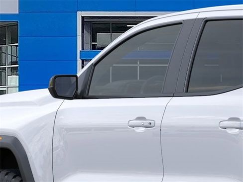 New 2026 GMC Canyon AT4 image 12