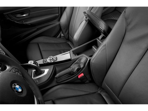 Used 2015 BMW 328i xDrive Sedan AWD/4WD image 11