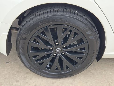 New 2026 Nissan Altima 2.5 SV FWD image 23
