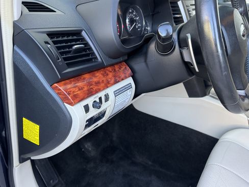 Used 2012 Subaru Outback 2.5i Limited w/ Moonroof Pkg image 20