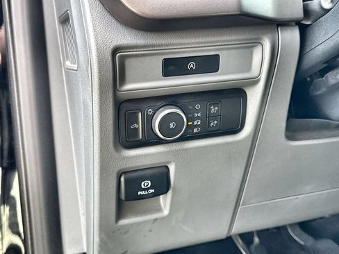 Used 2025 Ford F150 XLT w/ Equipment Group 301A Standard RWD image 6