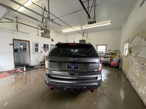 Used 2015 Ford Explorer Sport w/ Equipment Group 401A AWD/4WD image 4