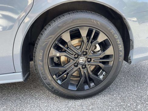 Used 2025 Honda Odyssey Sport-L image 10