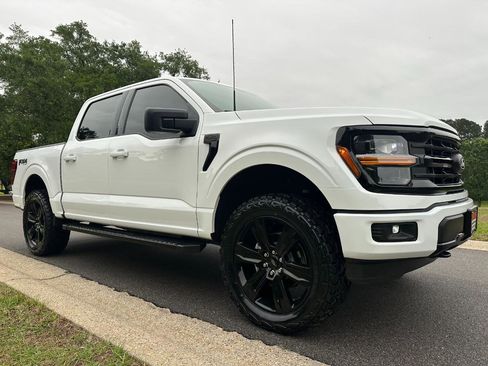 Used 2025 Ford F150 XLT w/ Equipment Group 301A Standard AWD/4WD image 3