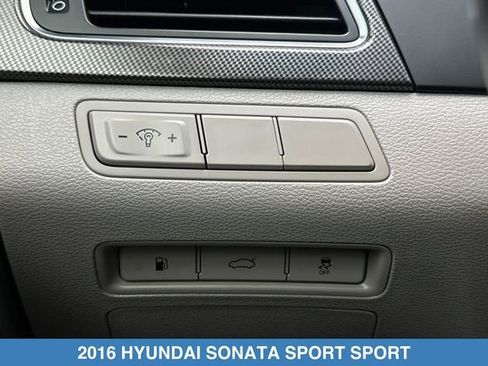 Used 2016 Hyundai Sonata Sport w/ Option Group 1V FWD image 29