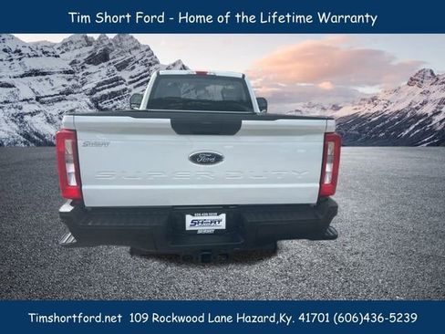 Used 2025 Ford F250 XL w/ XL Driver Assist Package image 5