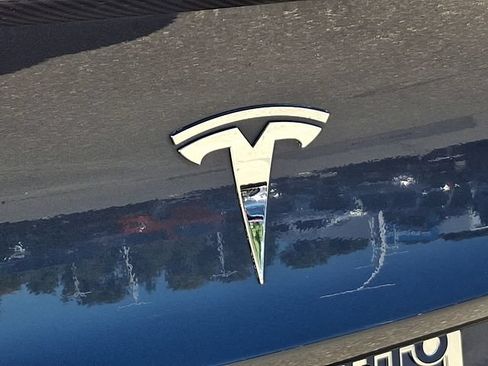 Used 2023 Tesla Model 3 Performance AWD/4WD image 31