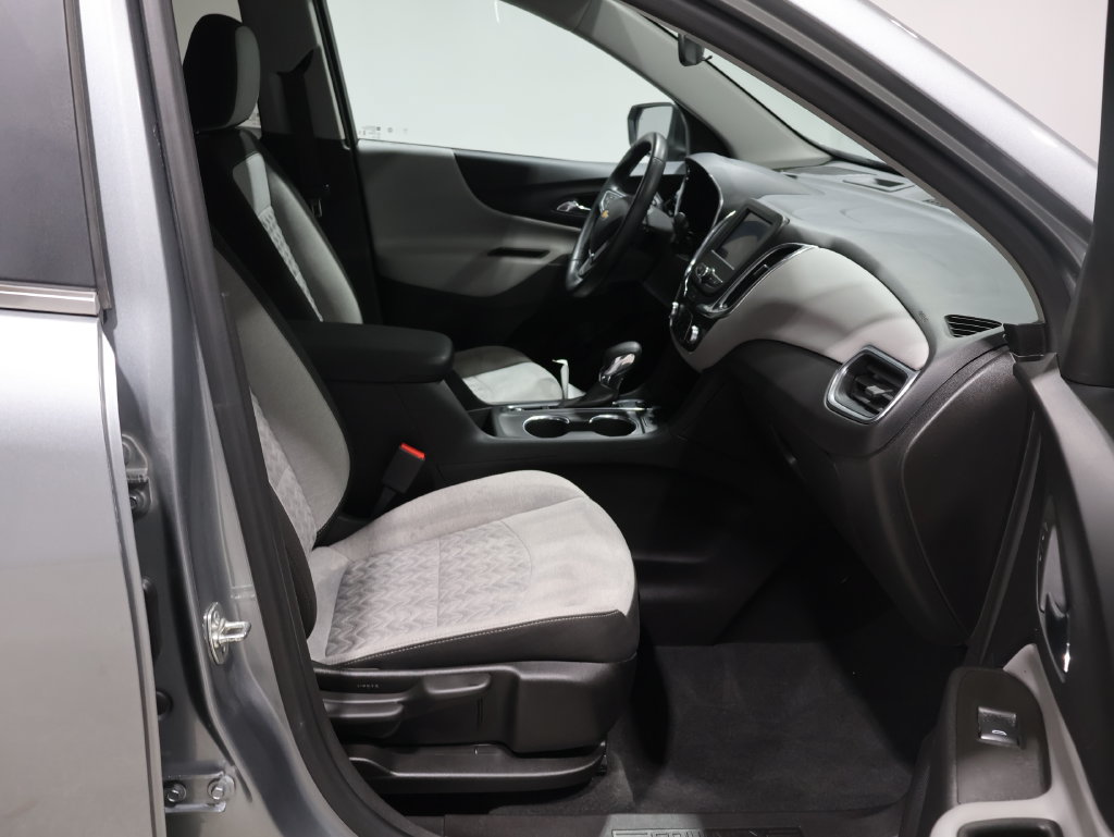 Used 2024 Chevrolet Equinox LT w/ Driver Convenience Package AWD/4WD image 23