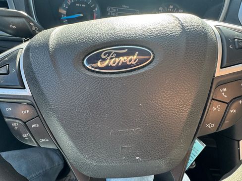 Used 2014 Ford Fusion SE image 19