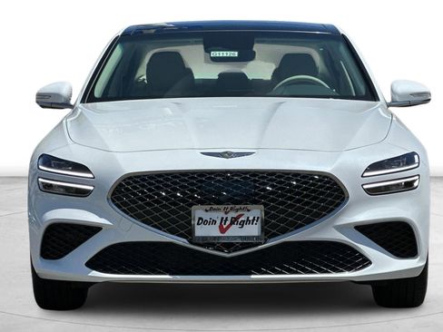 New 2026 Genesis G70 2.5T Prestige image 10
