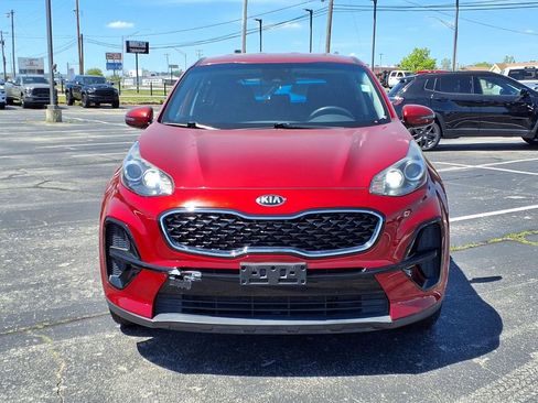 Used 2021 Kia Sportage LX w/ LX Fwd Popular Package image 2