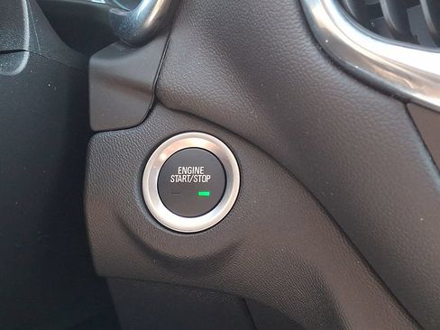 Used 2023 Chevrolet Equinox LT FWD image 22