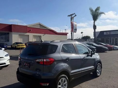 Used 2018 Ford EcoSport SE w/ SE Convenience Package FWD image 4