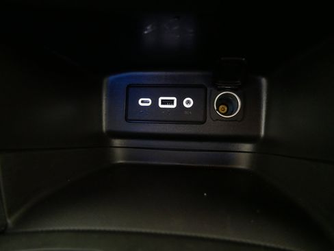 Used 2023 Chevrolet Equinox RS AWD/4WD image 30