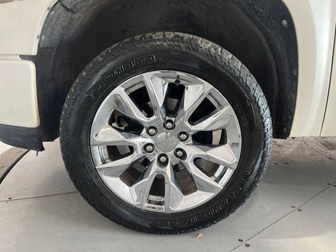 Used 2011 GMC Sierra 1500 Denali image 13