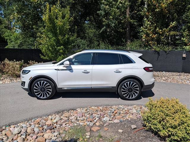 Used 2019 Lincoln Nautilus Black Label AWD/4WD image 2