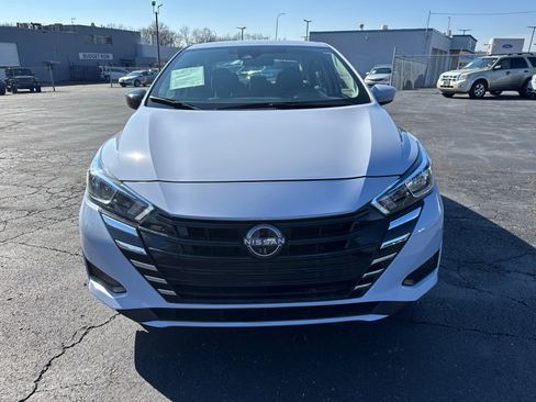 Used 2024 Nissan Versa SV w/ Trunk Package image 2